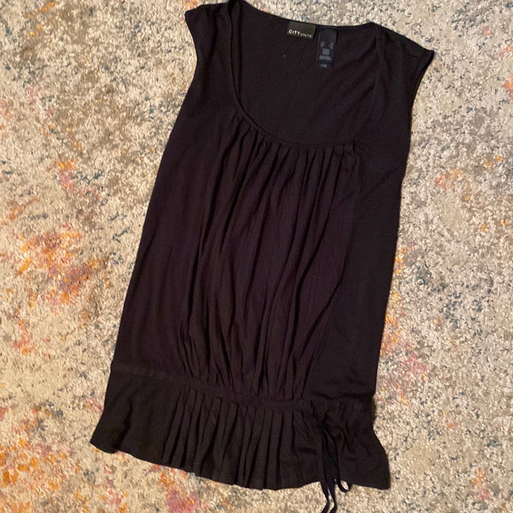 Black Scoop Neck Pleated Top XS